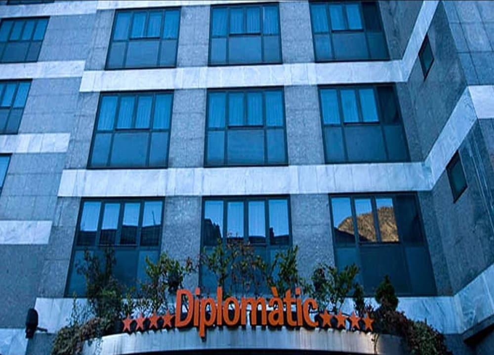 Zenit Diplomatic Hotel Andorra-a-Velha Exterior foto
